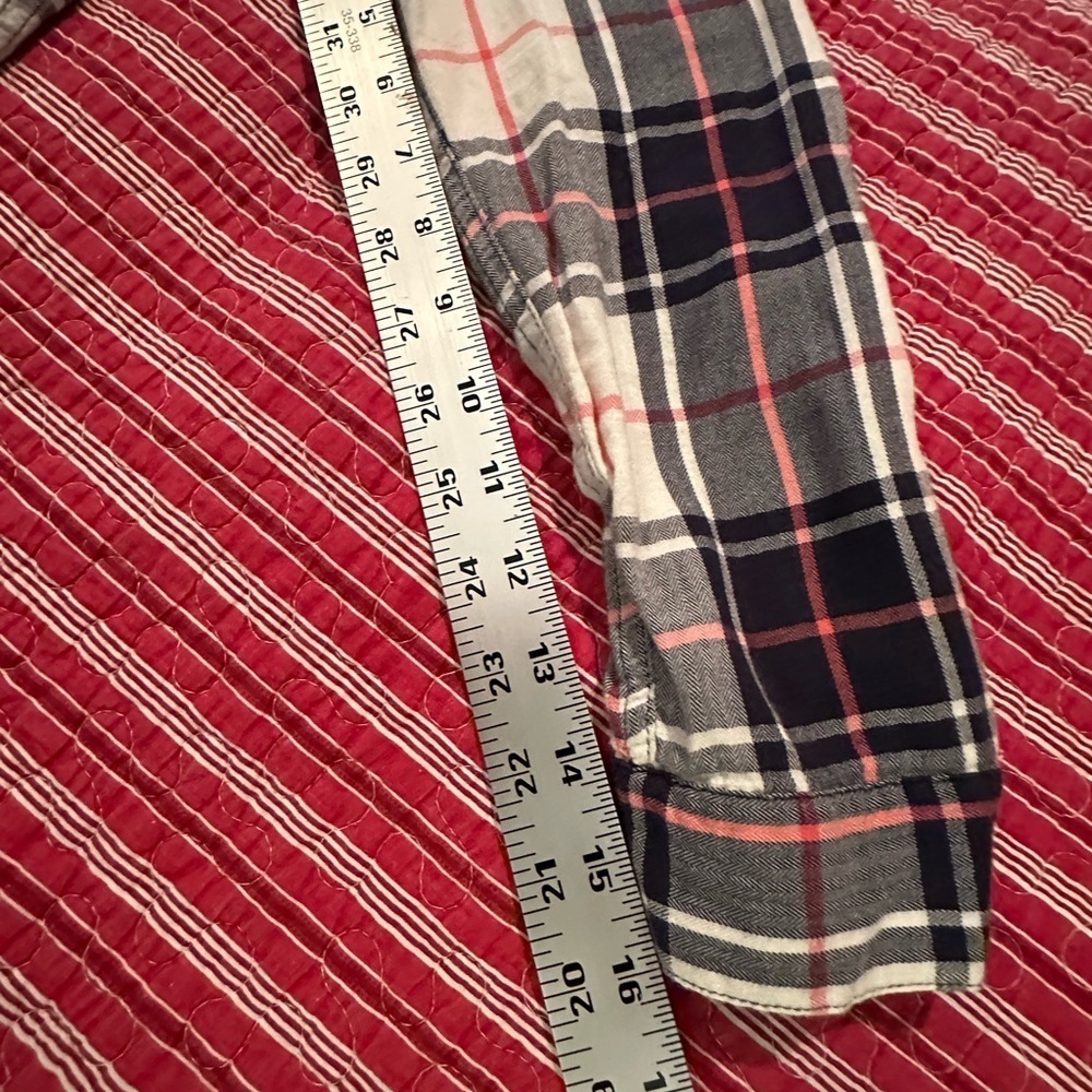 Canyon River Blues Plaid V-Neck Tunic Top - Picture 5 of 9
